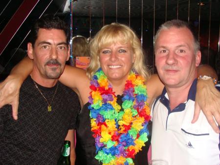 Le Carr� Blanc le 9 ao�t DJ Jeam & DJ Chico