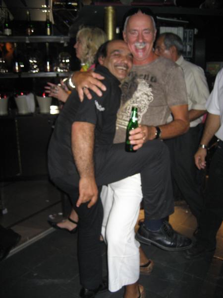 Le Carr� Blanc le 9 ao�t avec DJ Jeam & DJ Chico