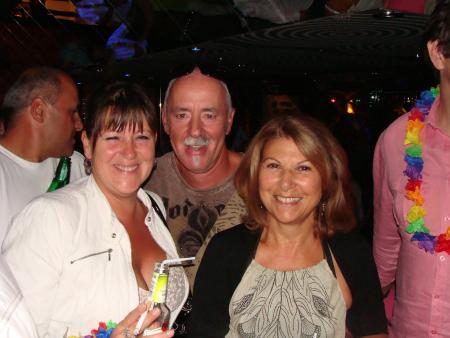 Le Carr� Blanc le 9 ao�t DJ Jeam & DJ Chico