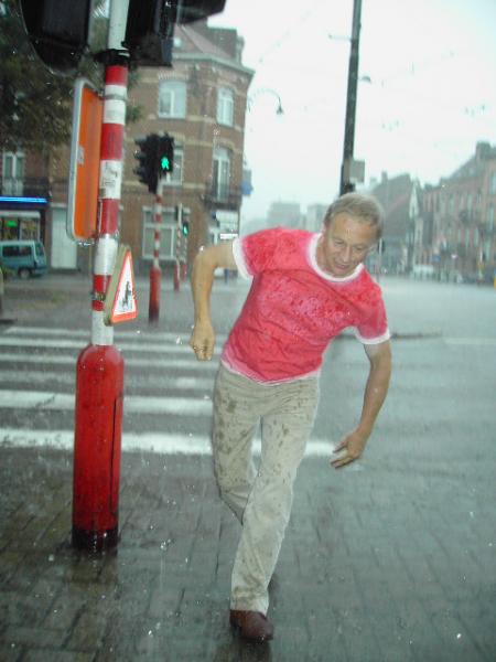 I Souling in the rain